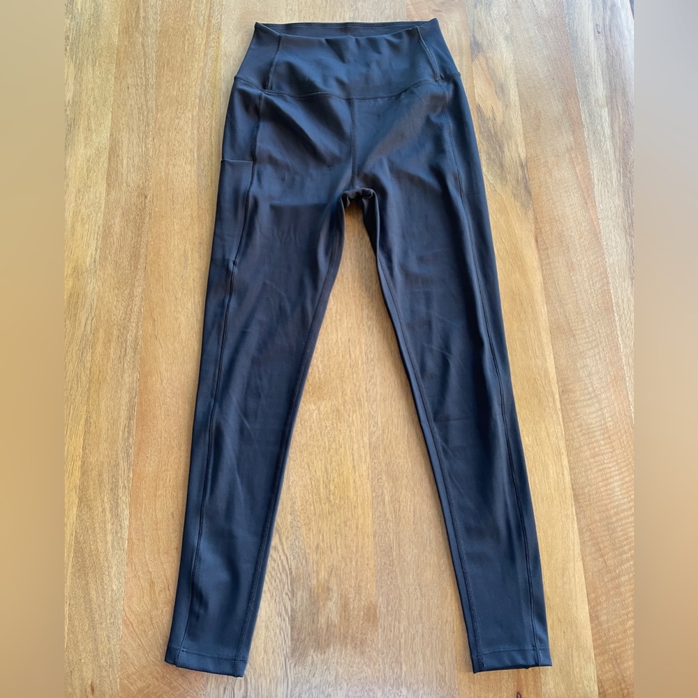 Splits59 leggings with pocket! Like new!